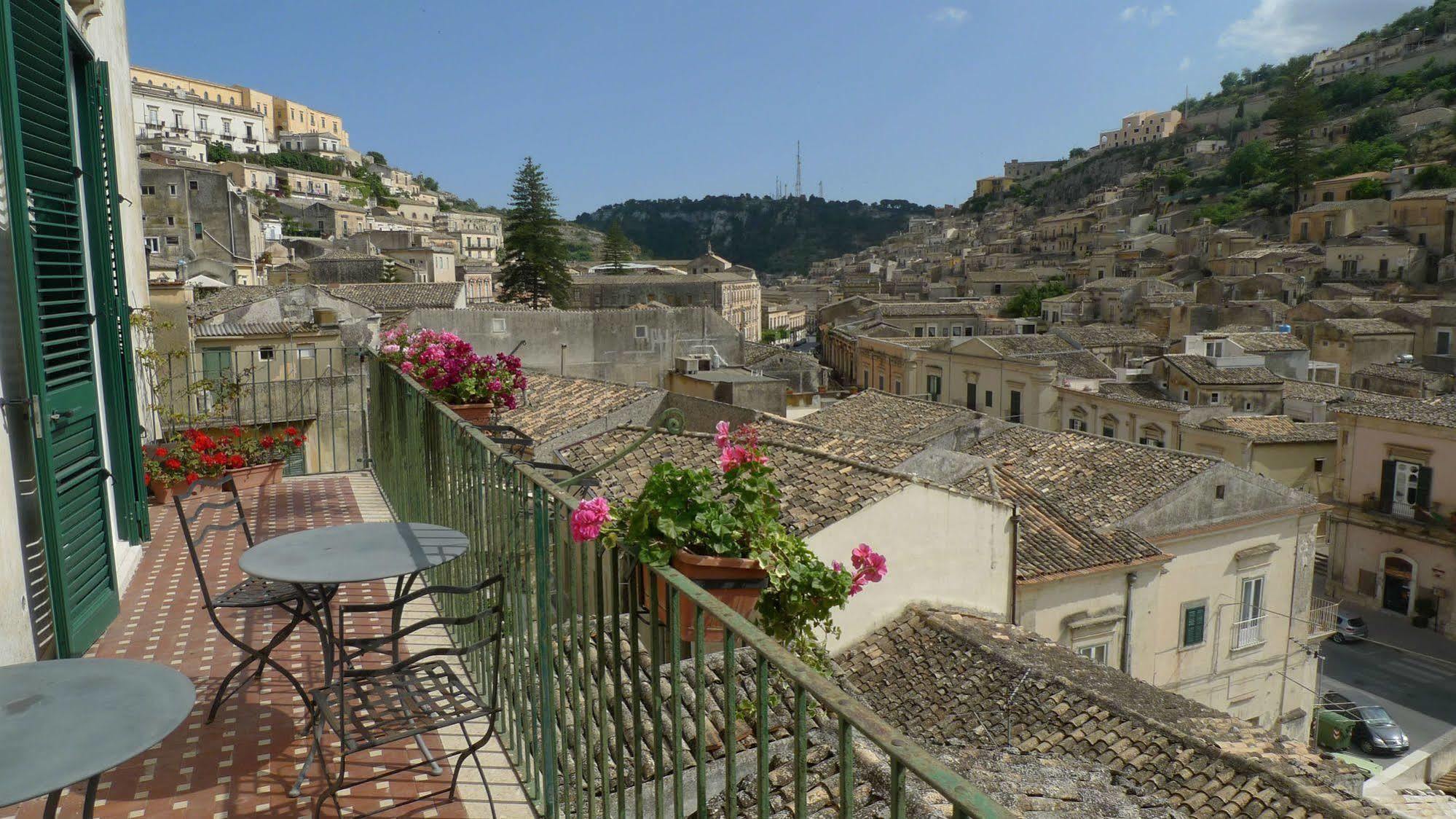 مبيت وإفطار موديكا I Tetti Di Siciliando المظهر الخارجي الصورة
